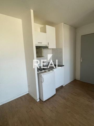 Appartement 2 pièces de 28 m² à louer à Talence