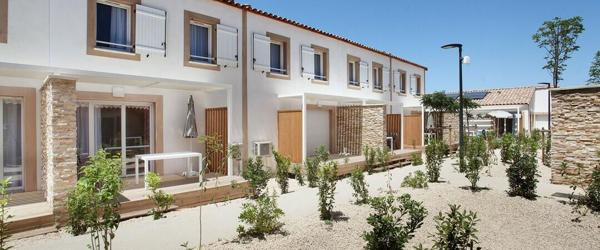 A VENDRE LMNP T3 Duplex 45m2 Résidence Odaly's Fleur de sel à Aigues Mortes 134960€