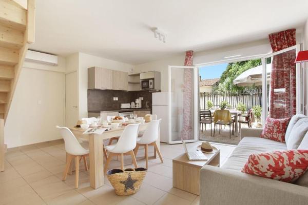 A VENDRE LMNP T3 Duplex 45m2 Résidence Odaly's Fleur de sel à Aigues Mortes 134960€