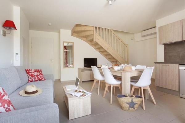 A VENDRE LMNP T3 Duplex 45m2 Résidence Odaly's Fleur de sel à Aigues Mortes 134960€
