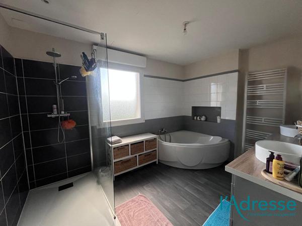 Maison Laval (53000) Quartier Thévalles