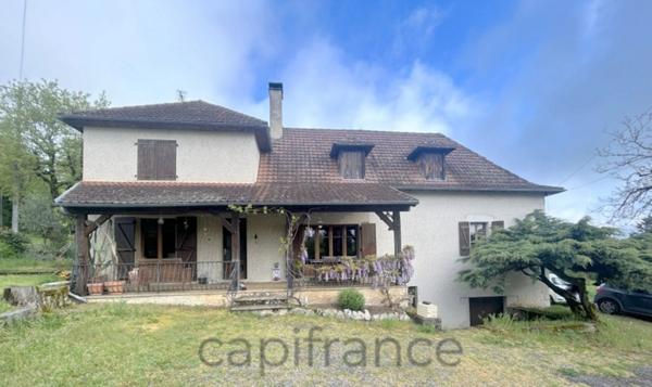 Charmante maison en pierre avec 4 chambres, 10 minutes de Beaulieu sur Dordogne