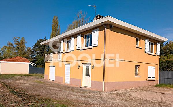 Maison 6 pièces à Saint-André-de-Bâgé sur terrain de 800m²