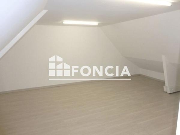 Location Maison 6 pièces 149 m² - 11 RUE DE ROME La Chapelle St Aubin 72650