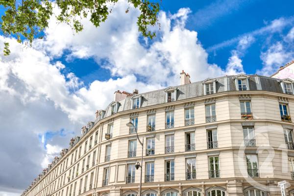 Appartement F2 Bis à vendre  3 pièces - 51 m 2   PARIS  - 75011
