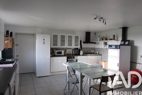 Maison à vendre 7 pièces 178 m² Angliers