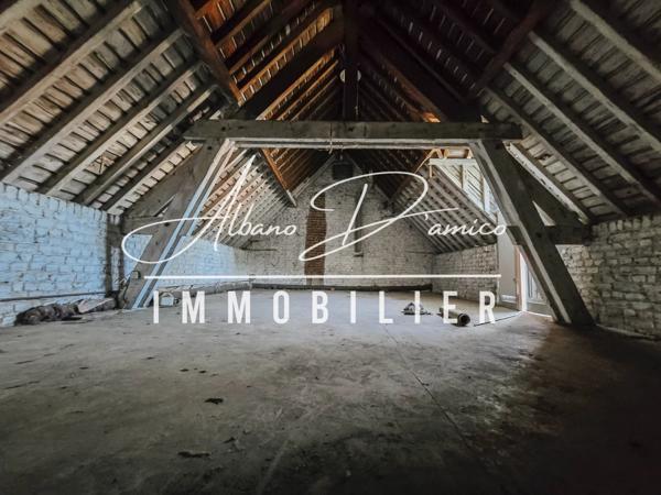 Maison individuelle style fermette avec dépendances et grand potentiel à Marcoing