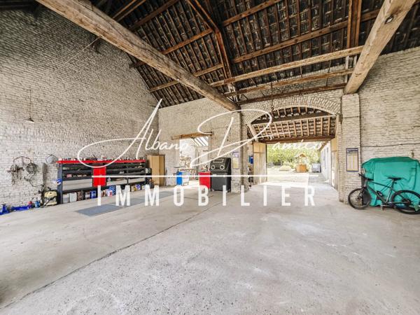 Maison individuelle style fermette avec dépendances et grand potentiel à Marcoing