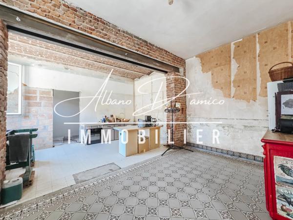 Maison individuelle style fermette avec dépendances et grand potentiel à Marcoing