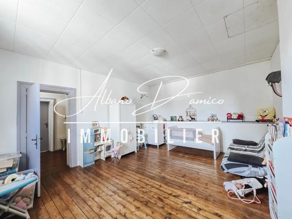 Maison individuelle style fermette avec dépendances et grand potentiel à Marcoing