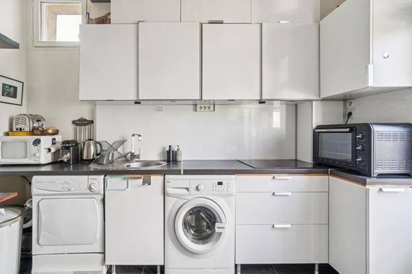 A VENDRE - 35 m² -  HOPITAL DE MONTREUIL