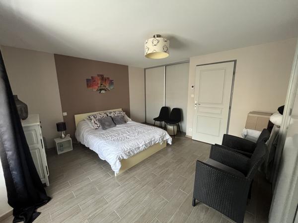 Maison
         5 pièces
        - 119 m² 179 000 € *