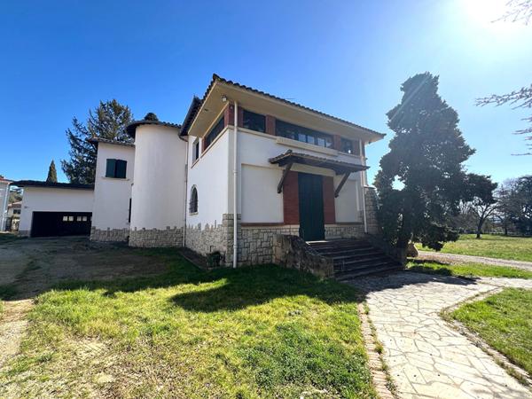 Maison 8 pièce(s) 325 m2 , L union
