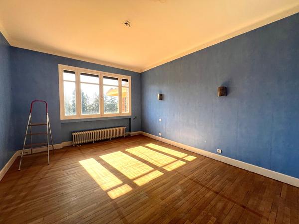 Maison 8 pièce(s) 325 m2 , L union
