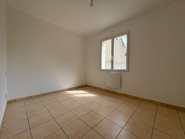 Maison 3 pièces - Nalliers - 2 chambres