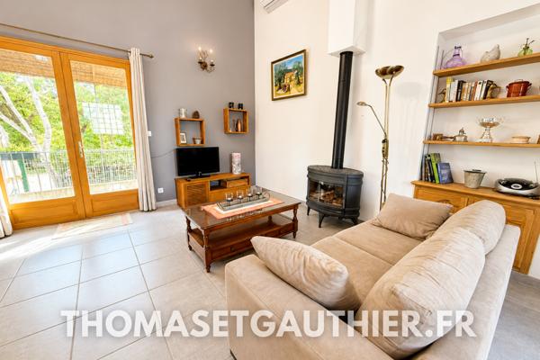 Mormoiron Maison 90 m² en bordure de ruisseau sur terrain de 458m2