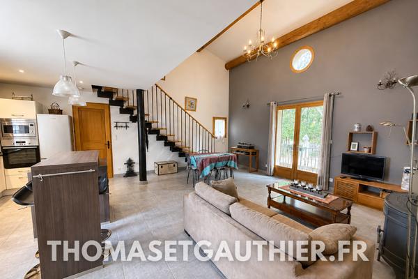 Mormoiron Maison 90 m² en bordure de ruisseau sur terrain de 458m2