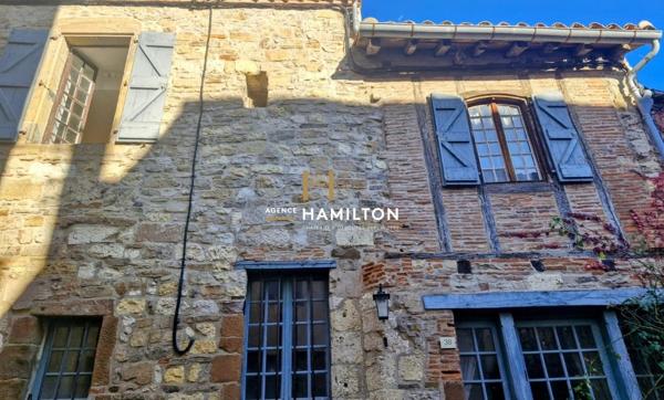 MAISON DE VILLAGE EN PIERRES Cordes sur ciel