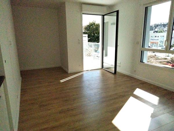 DANS RESIDENCE AVEC ASCENSEUR CENTRE VILLE APPT T2 , Vannes