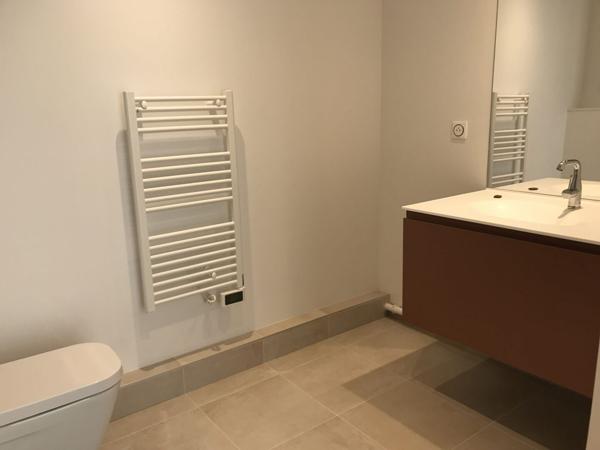 DANS RESIDENCE AVEC ASCENSEUR CENTRE VILLE APPT T2 , Vannes