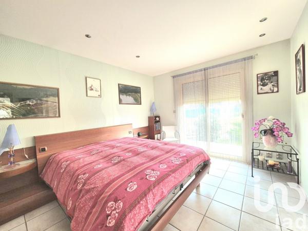 Maison traditionnelle 7 pièces de 187 m² à Égletons (19300)