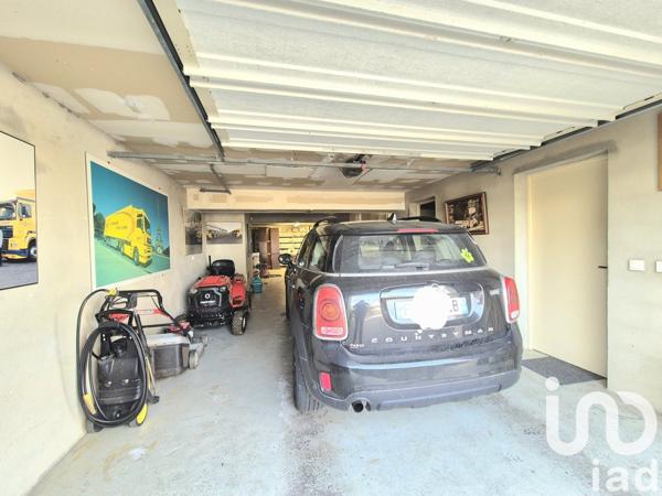 Maison traditionnelle 7 pièces de 187 m² à Égletons (19300)