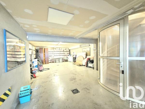 Maison traditionnelle 7 pièces de 187 m² à Égletons (19300)