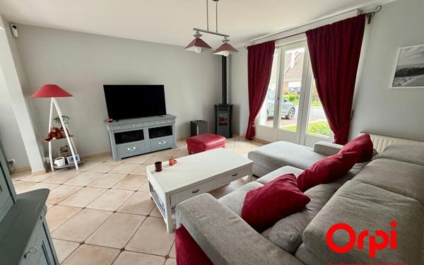 Maison à vendre    6 pièces • 169 m2 Voisins-le-Bretonneux