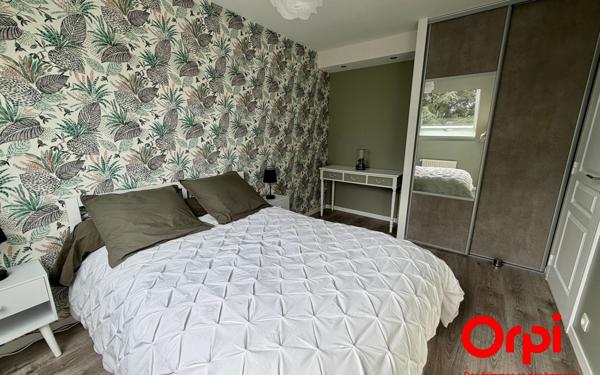 Maison à vendre    6 pièces • 169 m2 Voisins-le-Bretonneux