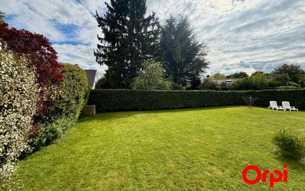 Maison à vendre    6 pièces • 169 m2 Voisins-le-Bretonneux