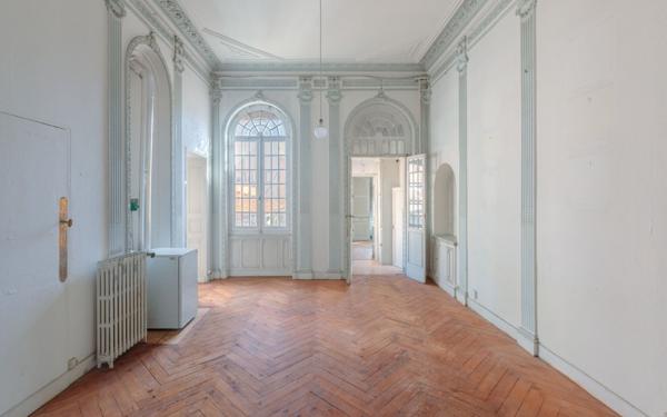 Appartement à vendre    4 pièces • 170 m2 Toulouse