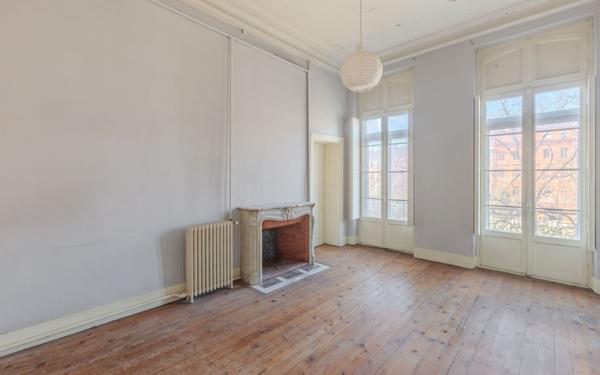Appartement à vendre    4 pièces • 170 m2 Toulouse
