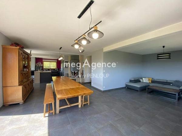 Maison à SAINT-POIS, 50670 - 6 pièces 145m²