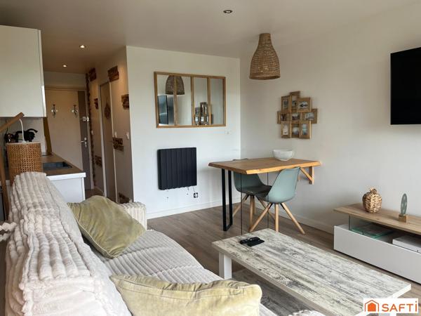 Appartement avec balcon, sans travaux à prévoir