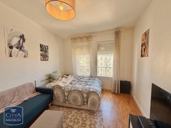 Appartement à louer 1 pièce 36m² Tours (37000)