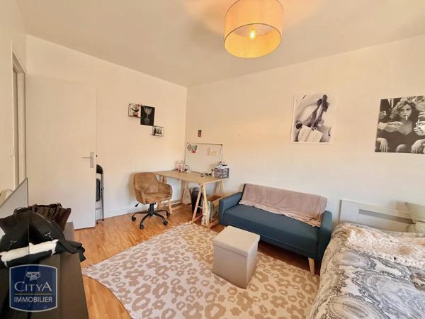 Appartement à louer 1 pièce 36m² Tours (37000)