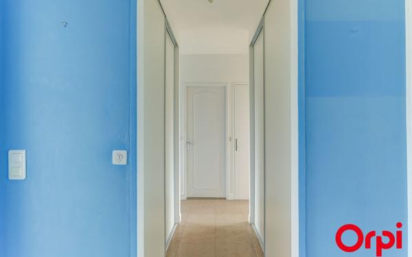 Appartement à vendre    3 pièces • 81,43 m2 Caluire-et-Cuire