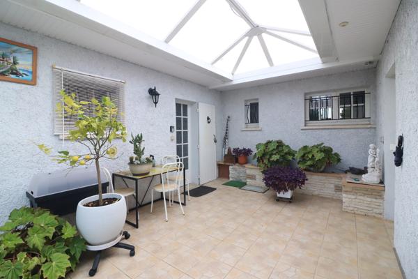 Maison de plain pied dans quartier privilégié au calme