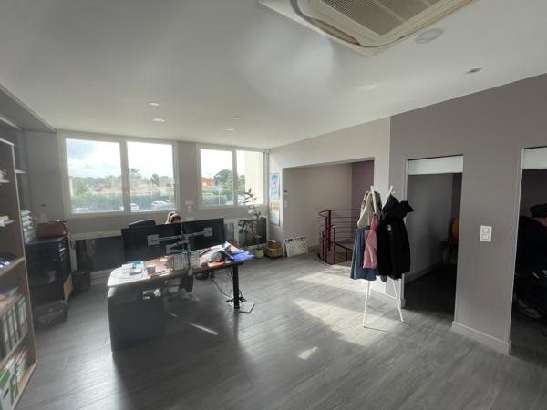 Bureaux à vendre - 150 m² - Béziers