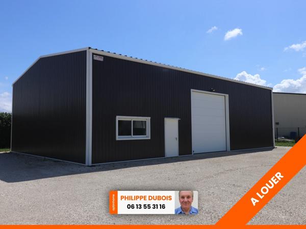 BATIMENT ARTISANAL DE 2024 DE 215.50M² A LOUER PROCHE DE BEURLAY (17)