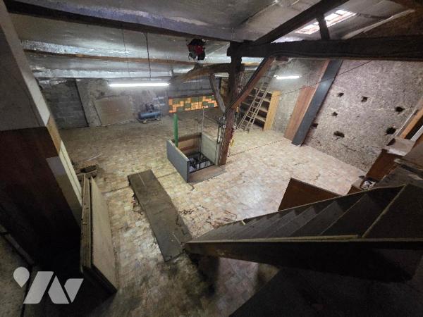 Maison de village - à rénover - ECROUVES