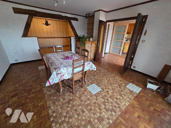 Maison de village - à rénover - ECROUVES