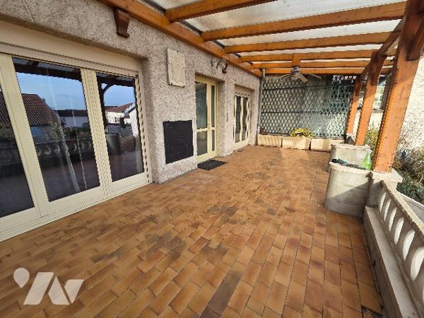 Maison de village - à rénover - ECROUVES