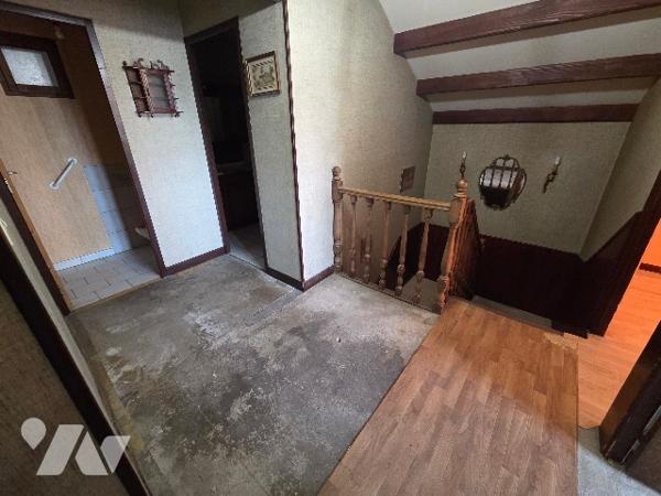 Maison de village - à rénover - ECROUVES