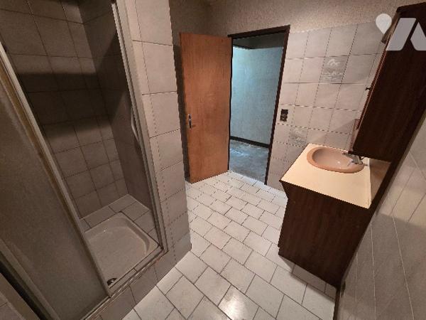 Maison de village - à rénover - ECROUVES