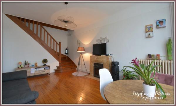 Maison avec un beau cachet et un terrain spacieux