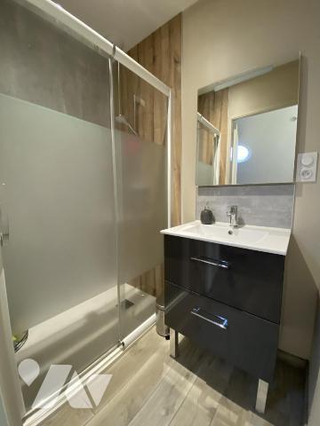 A VENDRE - MAISON D'HABITATION - LA BACONNIERE 