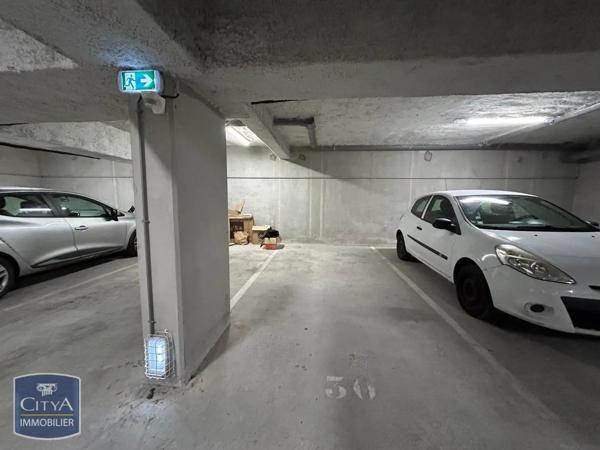 Parking à louer