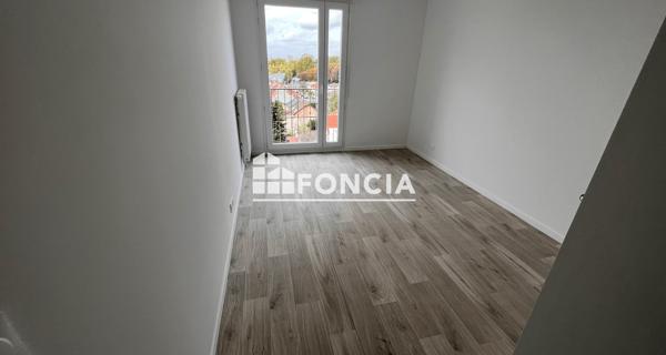 Location Appartement 4 pièces 80.43 m² - Livry-gargan 93190