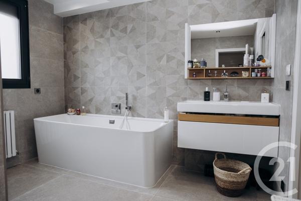 Maison à vendre  5 pièces - 147,02 m2 HOUILLES - 78